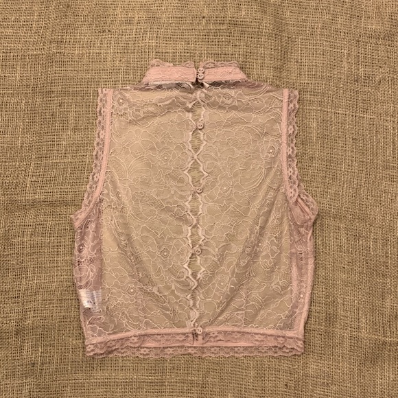 FOREVER 21 Dusty Rose Pink Lace Top, size S - Picture 3 of 6